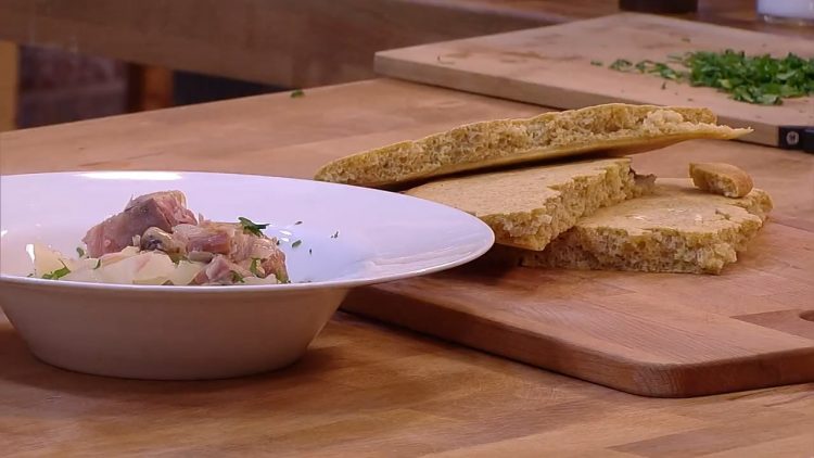 Domaćinske Priče_ Dimljeni šaran sa kiselim kupusom - 27.12.2021.